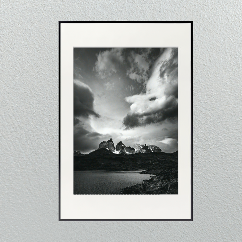 Cuadro Cuernos del Paine B&N Aluminio